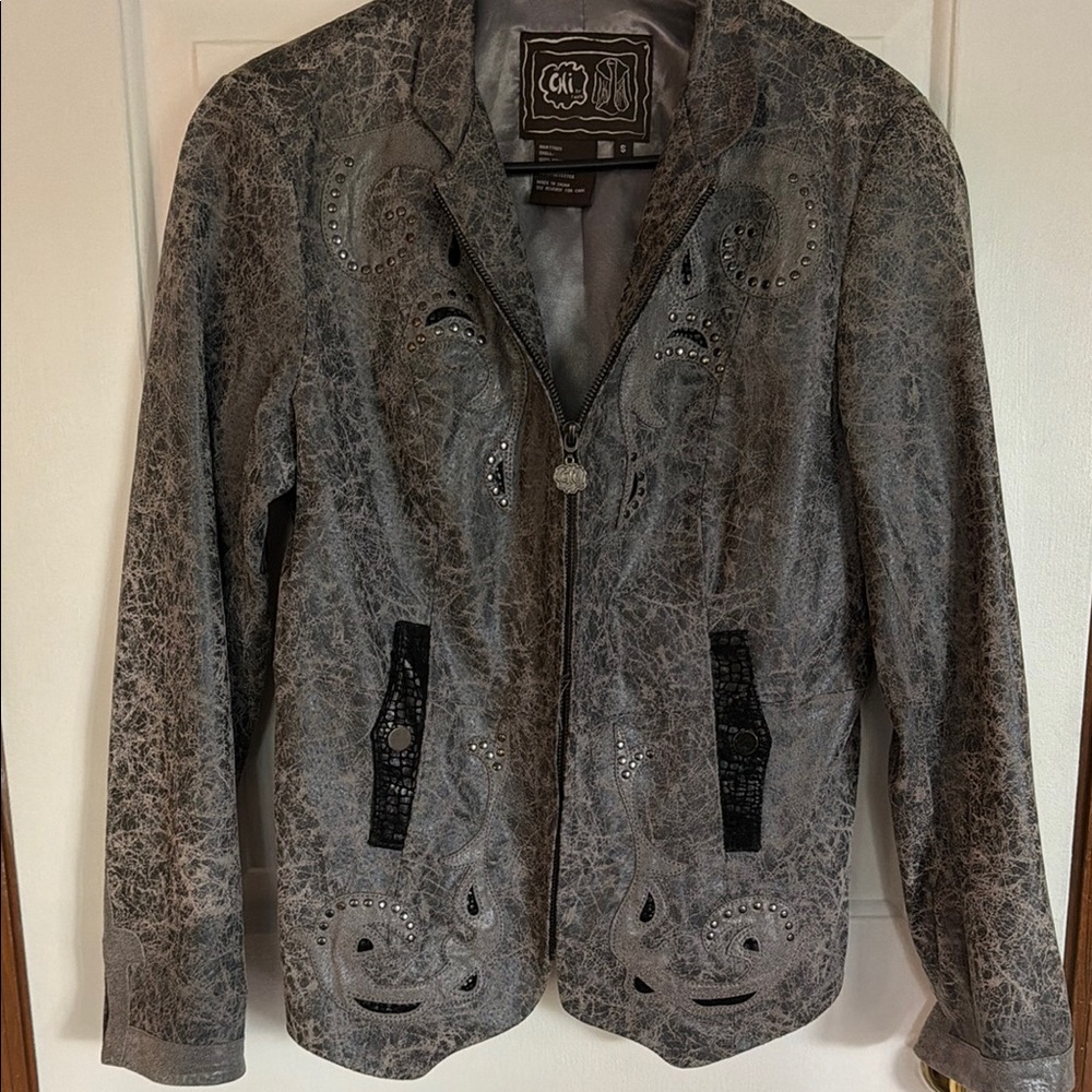 Chi by Faichi gray marbled Western leather jacket Studded excellent condition